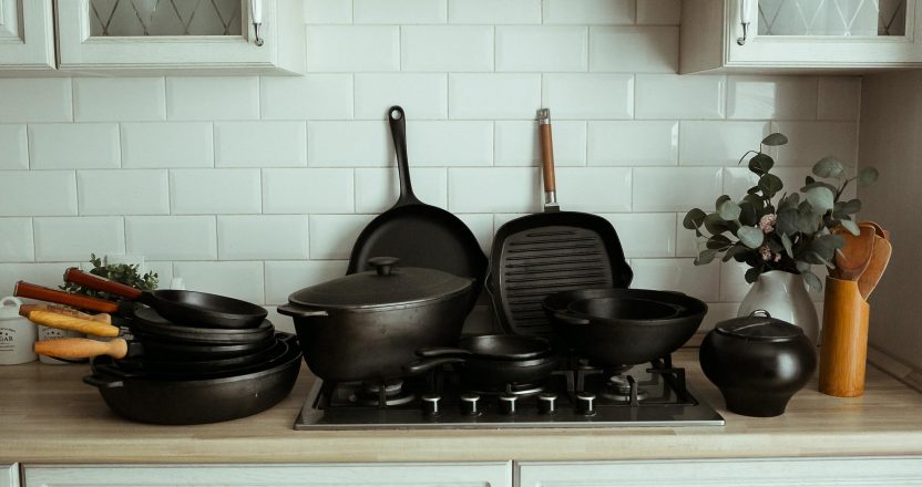 cast iron cookware